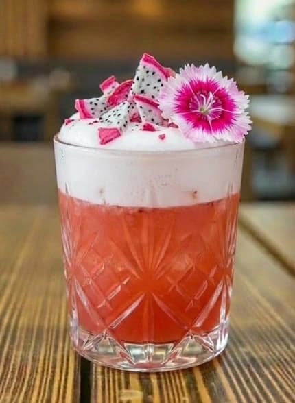 Dragonfruit Breeze